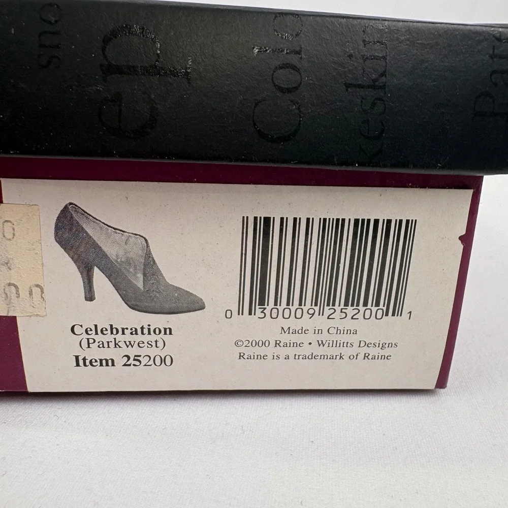 Vintage Just The Right Shoe By Raine Celebration Parkwest 25200 2000 COA Box